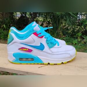 Nike Air Max 90 size 4.5y